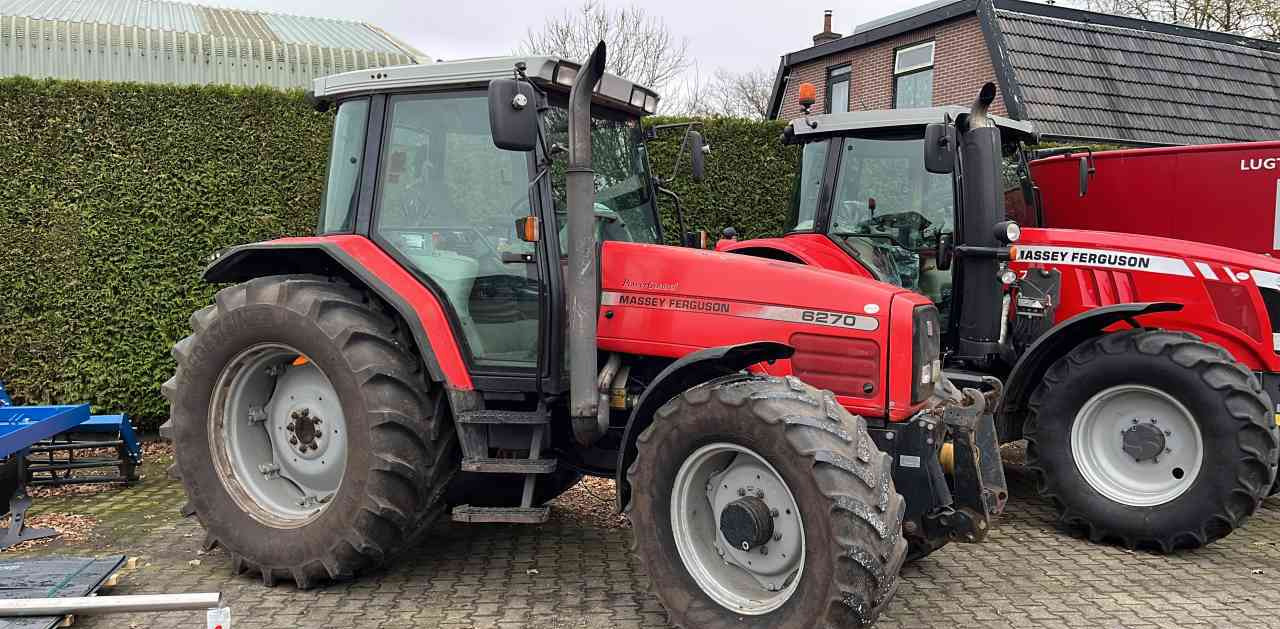 Massey Ferguson 6270 Dynashift tractoren - Farm tractor: picture 1 Massey Ferguson 6270 Dynashift tractoren - Farm tractor: picture 1