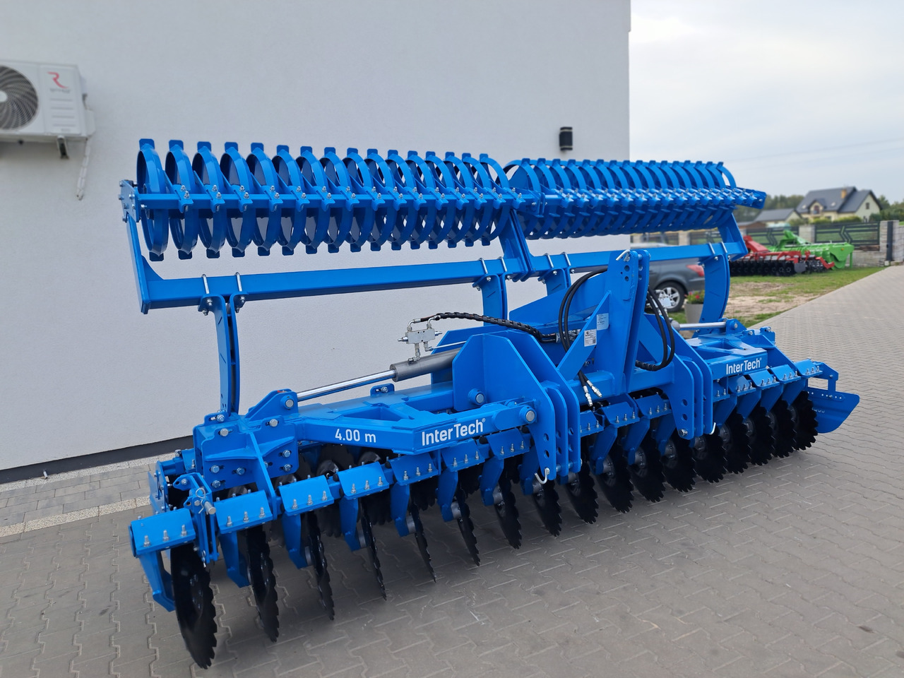 INTER-TECH 4.0m - Disc harrow: picture 1 INTER-TECH 4.0m - Disc harrow: picture 1