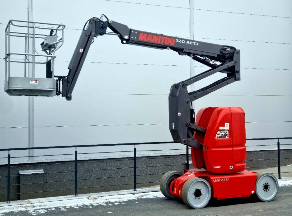 Manitou 120 AET JC 3D - Articulated boom: picture 3 Manitou 120 AET JC 3D - Articulated boom: picture 3