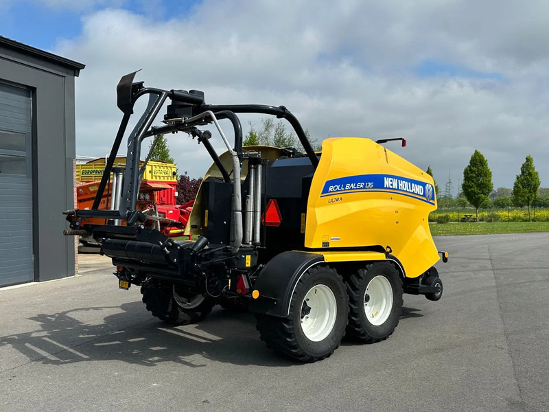 Agricultural machinery New Holland Rollbaler 135 Ultra: picture 9