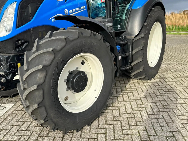 Leasing of New Holland T5.140 Autocommand New Holland T5.140 Autocommand: picture 9