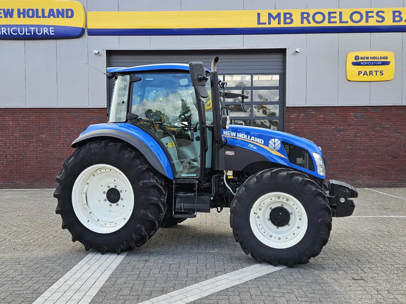 New Holland T5.85 Dual command - Farm tractor: picture 2 New Holland T5.85 Dual command - Farm tractor: picture 2