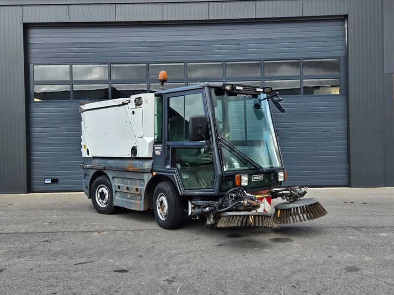 Schmidt COMPACT 200 Swingo 200 - Industrial sweeper: picture 1 Schmidt COMPACT 200 Swingo 200 - Industrial sweeper: picture 1