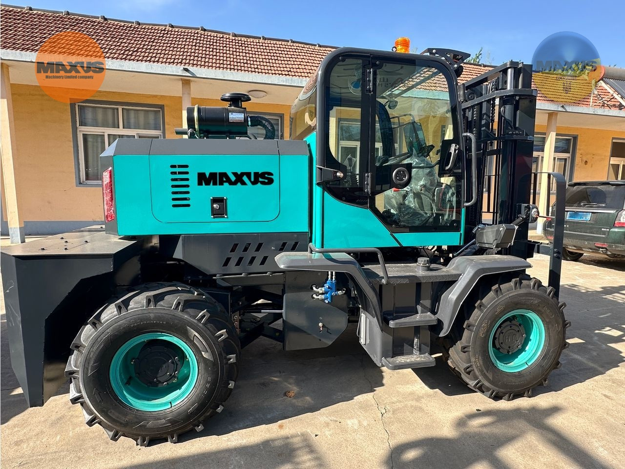 Maxus 23.04 in stock in Poland/ Wózek terenowy 4x4 / 4x4 terrain forklift / позашляховий 4x4 вилковий навантажувач / Geländestapler 4x4 Diesel - Rough terrain forklift: picture 5 Maxus 23.04 in stock in Poland/ Wózek terenowy 4x4 / 4x4 terrain forklift / позашляховий 4x4 вилковий навантажувач / Geländestapler 4x4 Diesel - Rough terrain forklift: picture 5