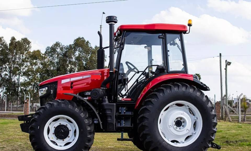 NEW MAXUS 116 HP 4x4 Tractor Euro 5 Warranty | НОВИЙ MAXUS 116 К.с. Трактор 4x4 Євро 5 Гарантія - Farm tractor: picture 4 NEW MAXUS 116 HP 4x4 Tractor Euro 5 Warranty | НОВИЙ MAXUS 116 К.с. Трактор 4x4 Євро 5 Гарантія - Farm tractor: picture 4