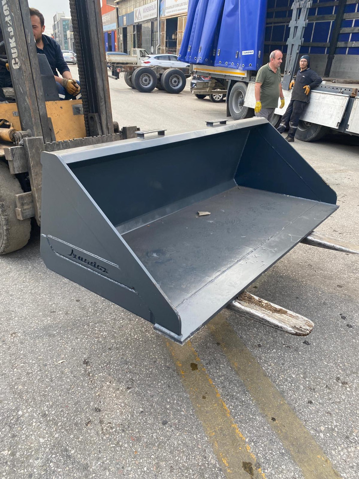 JCB 300 - Loader bucket for Construction machinery: picture 4 JCB 300 - Loader bucket for Construction machinery: picture 4