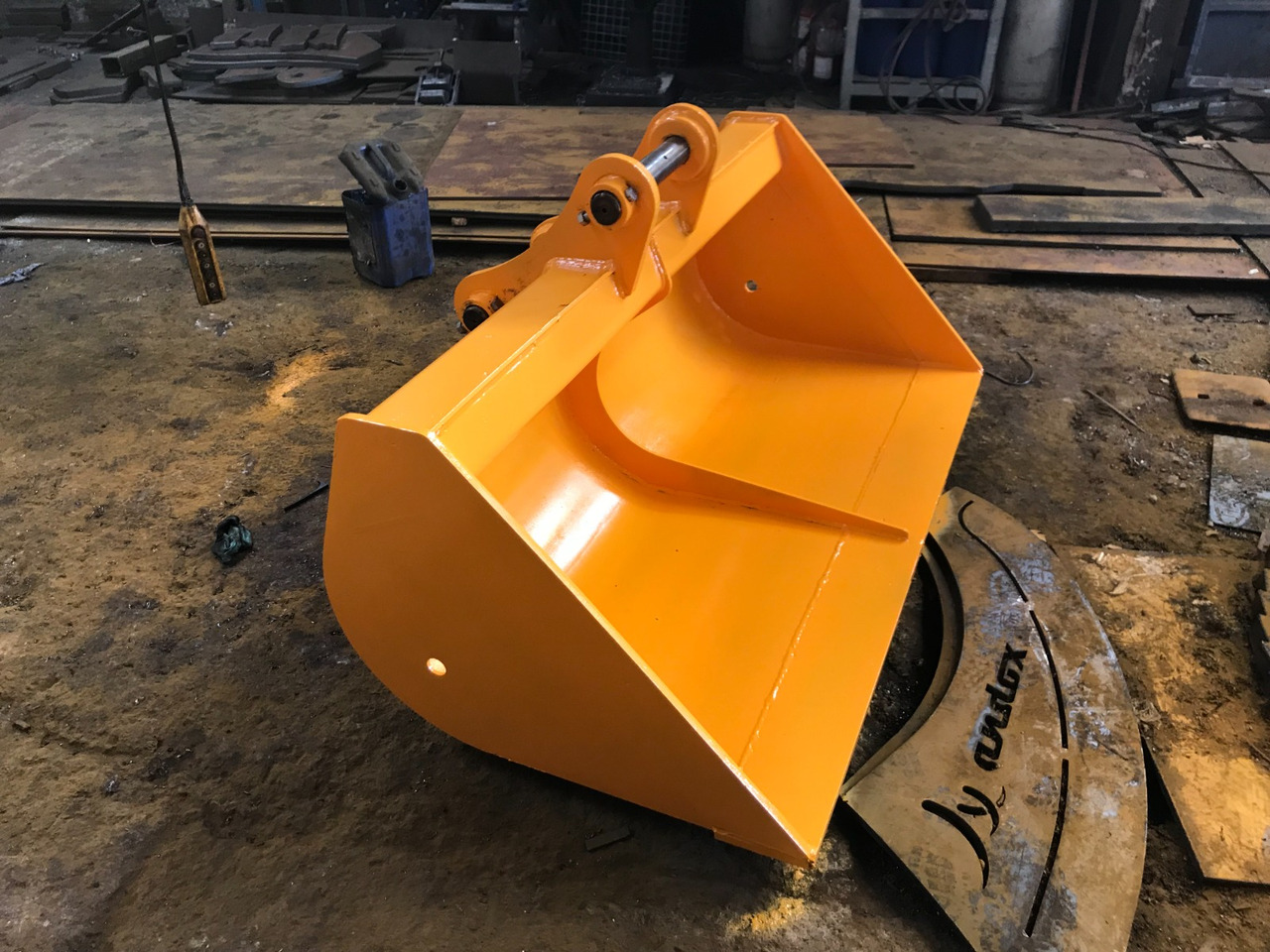 Volvo - Loader bucket for Construction machinery: picture 3 Volvo - Loader bucket for Construction machinery: picture 3