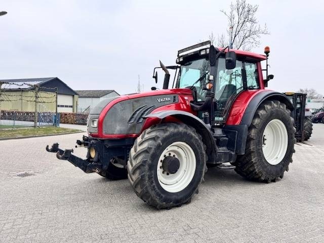 Valtra T172 Direct FH+PTO, 6772 uur! - Farm tractor: picture 4 Valtra T172 Direct FH+PTO, 6772 uur! - Farm tractor: picture 4