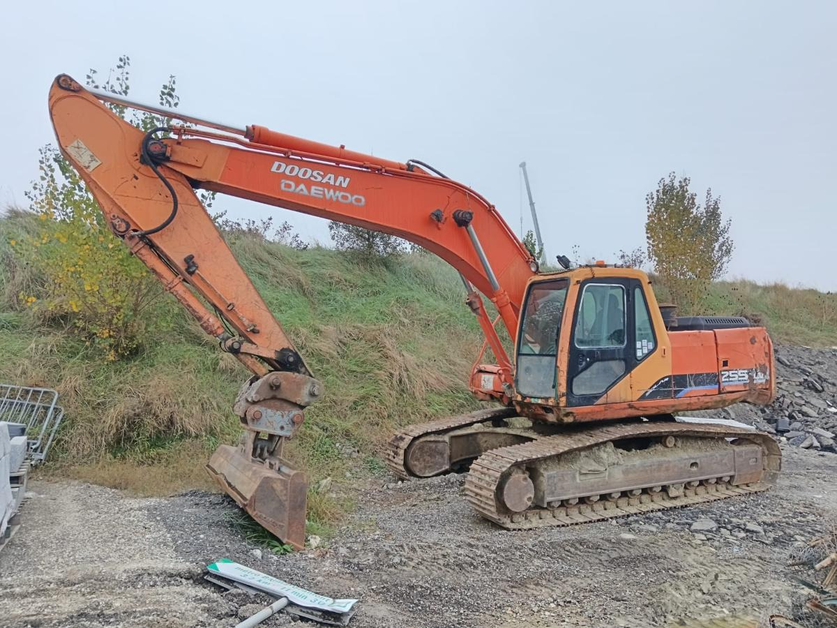 Doosan Solar 255LC-V - Crawler excavator: picture 1 Doosan Solar 255LC-V - Crawler excavator: picture 1
