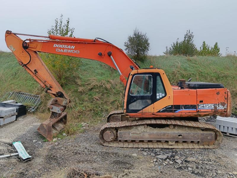 Doosan Solar 255LC-V - Crawler excavator: picture 2 Doosan Solar 255LC-V - Crawler excavator: picture 2