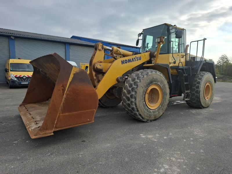 Komatsu WA480-6 - Wheel loader: picture 4 Komatsu WA480-6 - Wheel loader: picture 4