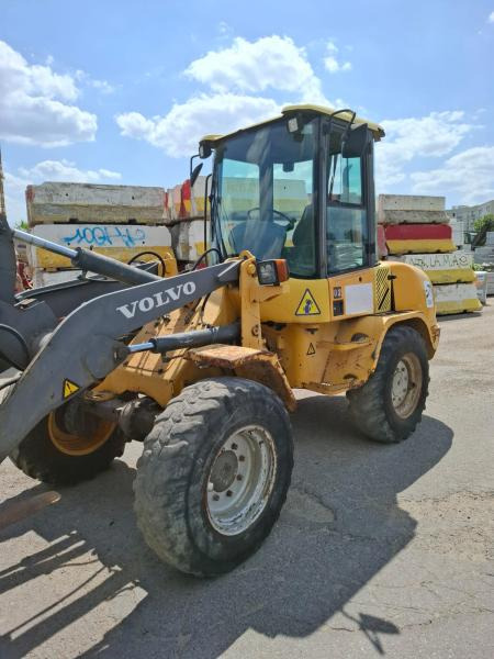 Volvo L 30 - Wheel loader: picture 2 Volvo L 30 - Wheel loader: picture 2