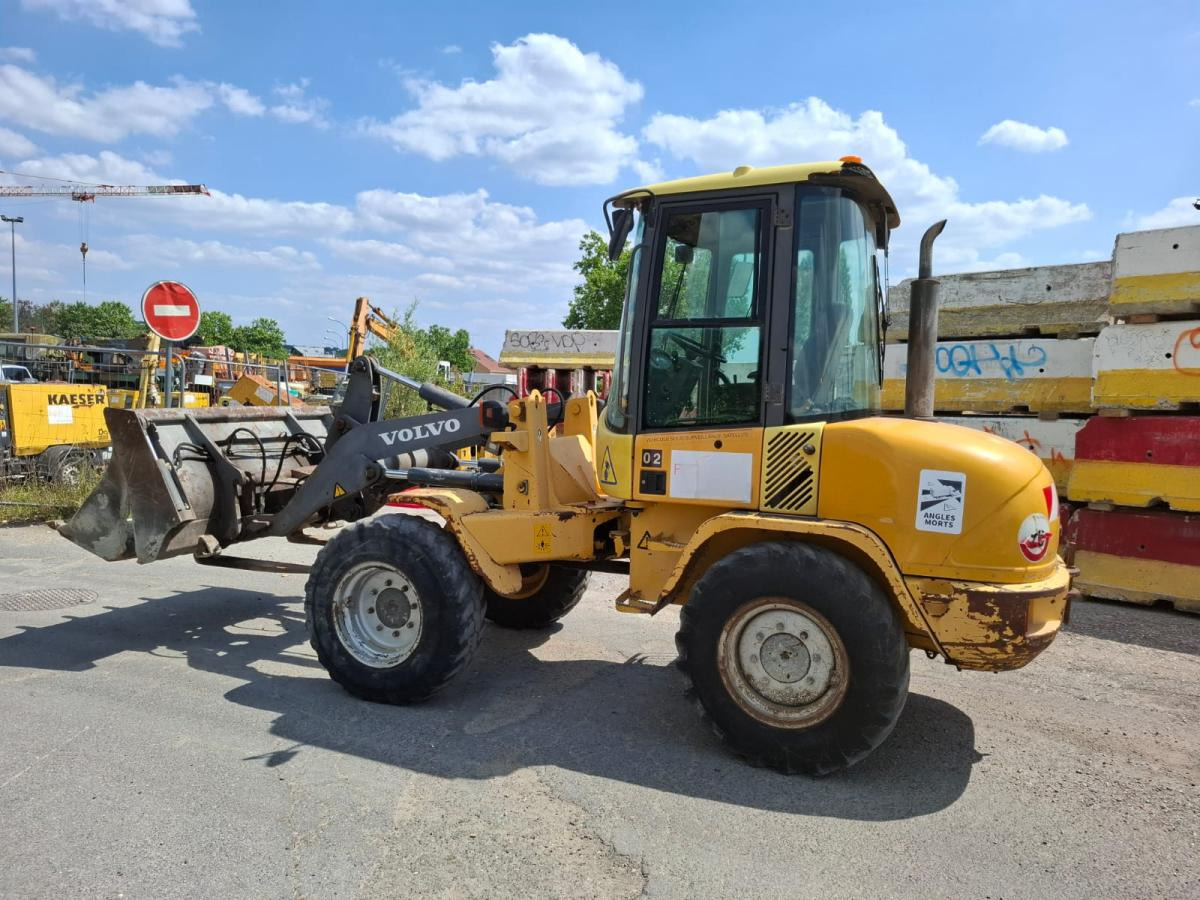 Volvo L 30 - Wheel loader: picture 4 Volvo L 30 - Wheel loader: picture 4