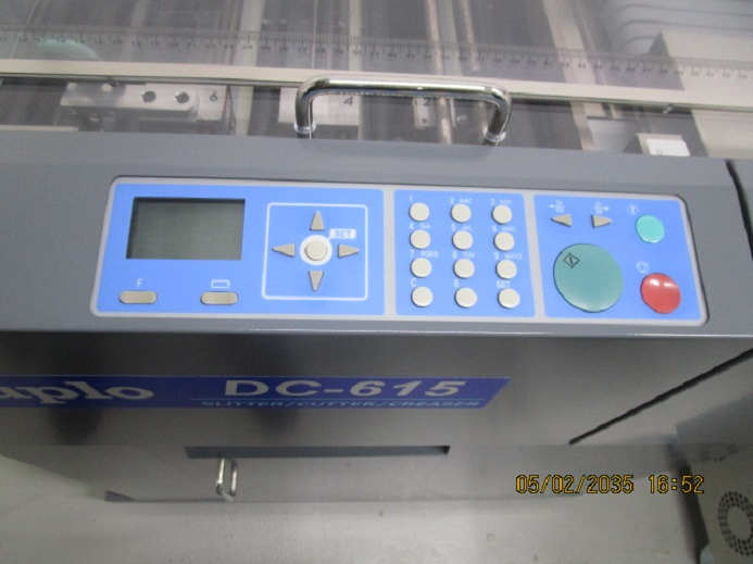 FINISHER FÜR DIGITALEN FARBDRUCK DUPLO DC-615 PRO (schlitzen / schneiden / falzen) - Printing machinery: picture 3 FINISHER FÜR DIGITALEN FARBDRUCK DUPLO DC-615 PRO (schlitzen / schneiden / falzen) - Printing machinery: picture 3