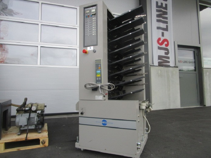 ZUSAMMENTRAGTURM HORIZON MC-80a MIT KOMPRESSOR - Printing machinery: picture 3 ZUSAMMENTRAGTURM HORIZON MC-80a MIT KOMPRESSOR - Printing machinery: picture 3