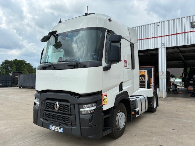Renault Trucks T - Tractor unit: picture 1 Renault Trucks T - Tractor unit: picture 1