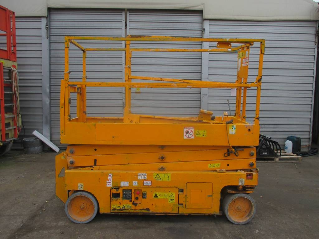 Genie GS 2032  - Scissor lift: picture 1 Genie GS 2032  - Scissor lift: picture 1