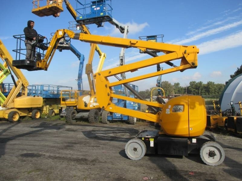 Manitou 170 AETJ - Articulated boom: picture 1 Manitou 170 AETJ - Articulated boom: picture 1
