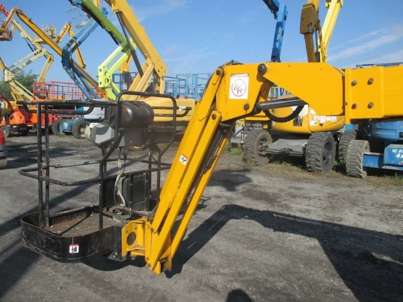 Manitou 170 AETJ - Articulated boom: picture 4 Manitou 170 AETJ - Articulated boom: picture 4