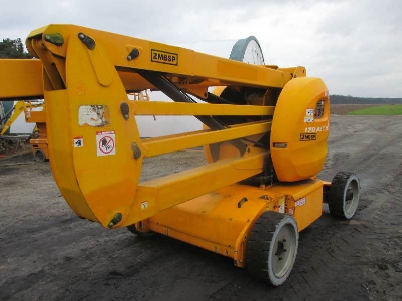 Manitou 170AETJ - Articulated boom: picture 3 Manitou 170AETJ - Articulated boom: picture 3