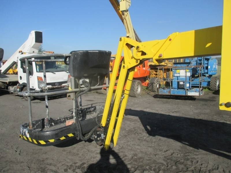 Niftylift HR 17 D 4x4 - Articulated boom: picture 4 Niftylift HR 17 D 4x4 - Articulated boom: picture 4