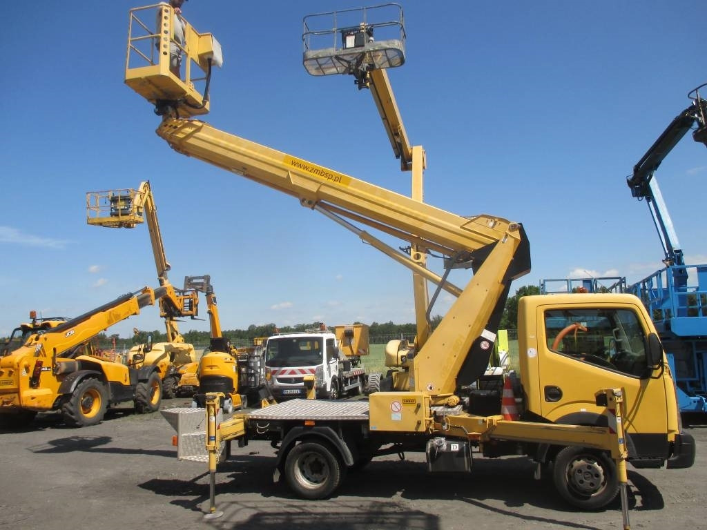 Rothmann TB270 - Truck mounted aerial platform: picture 1 Rothmann TB270 - Truck mounted aerial platform: picture 1