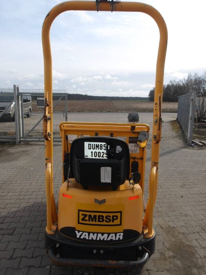 Yanmar C 12 R-B - Crawler dumper: picture 3 Yanmar C 12 R-B - Crawler dumper: picture 3