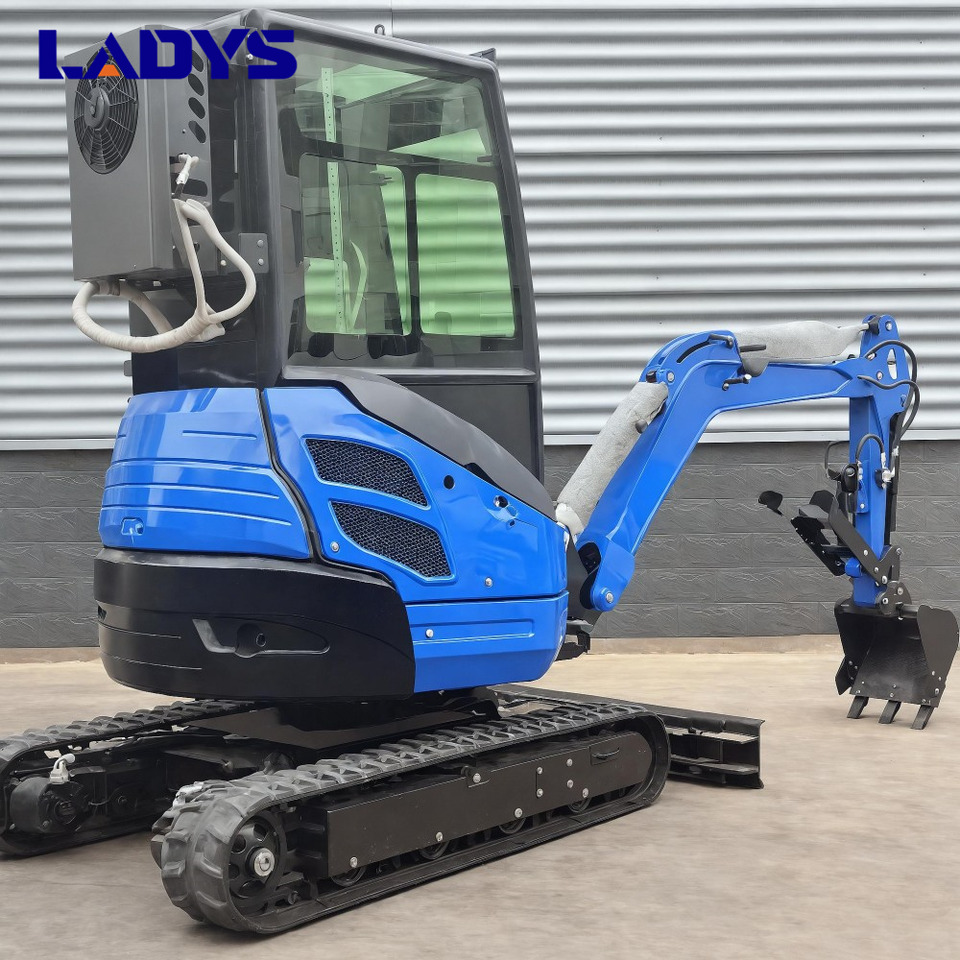 LADYS DY25U Mini Excavator Digger Miniexcavadora EPA Kubota Engine Mini Excavator For Sale With Mini Excavator Attachment Set - Crawler excavator: picture 5 LADYS DY25U Mini Excavator Digger Miniexcavadora EPA Kubota Engine Mini Excavator For Sale With Mini Excavator Attachment Set - Crawler excavator: picture 5