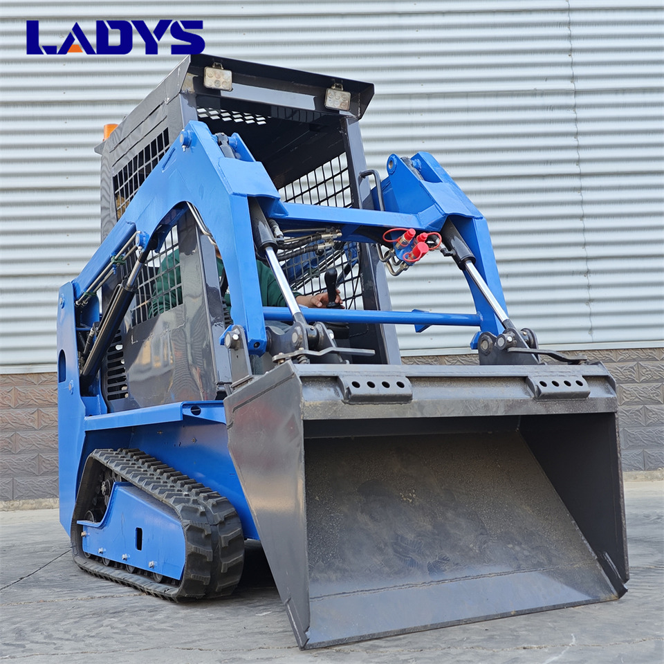LADYS LADYS LA670 Mini Small Skid Steer Loader Compact Track Diesel Mini Skid Steer Loader For Sale With Small Mini Skid Steer Attachments 4 In 1 Bucket - Skid steer loader: picture 1 LADYS LADYS LA670 Mini Small Skid Steer Loader Compact Track Diesel Mini Skid Steer Loader For Sale With Small Mini Skid Steer Attachments 4 In 1 Bucket - Skid steer loader: picture 1