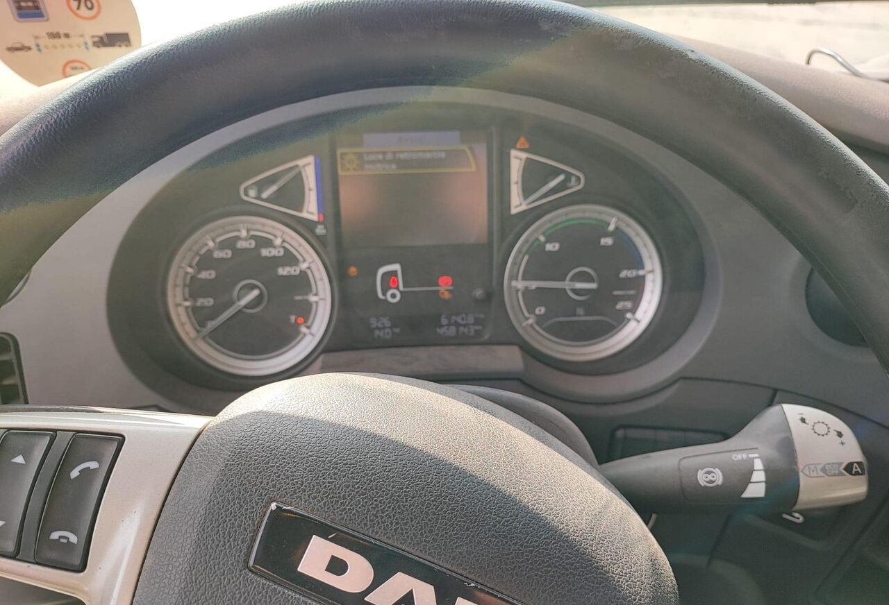 Tractor unit DAF XF 480: picture 6