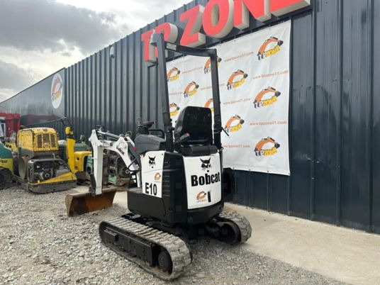 Bobcat E10 Joystick à 12500€ HT - Mini excavator: picture 5 Bobcat E10 Joystick à 12500€ HT - Mini excavator: picture 5