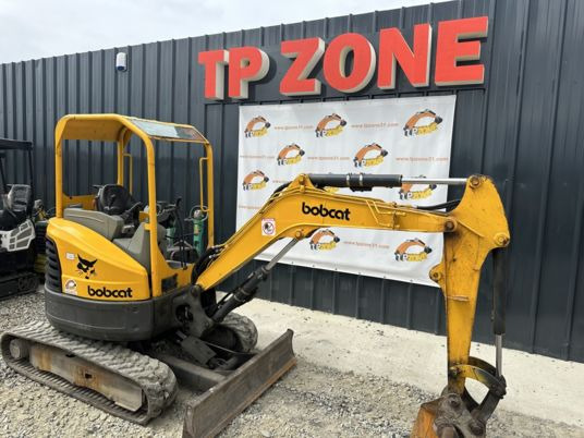 Mini excavator Bobcat E26 à 16900 € HT: picture 7