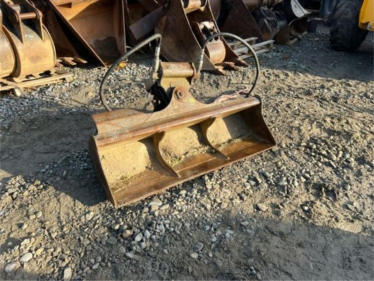 Godet curage inclinable Arden pour minipelle - Excavator bucket: picture 3 Godet curage inclinable Arden pour minipelle - Excavator bucket: picture 3