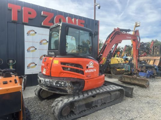 Kubota KX057-4 à 28500 € HT - Mini excavator: picture 3 Kubota KX057-4 à 28500 € HT - Mini excavator: picture 3