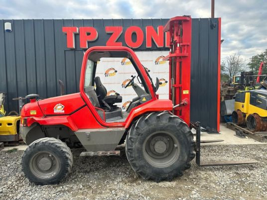 Manitou M26-4 4X4 à 18500 € HT - Forklift: picture 1 Manitou M26-4 4X4 à 18500 € HT - Forklift: picture 1