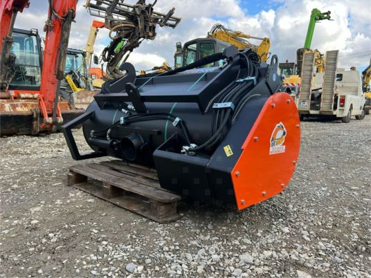 Merlo S45/500 - Bucket for Material handling equipment: picture 5 Merlo S45/500 - Bucket for Material handling equipment: picture 5
