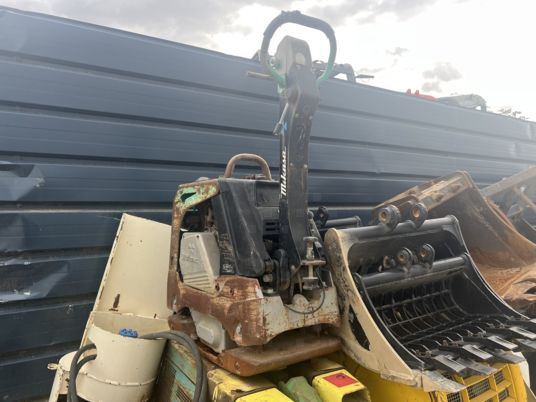 Mikasa Mvh 308 dsz - Vibratory plate: picture 2 Mikasa Mvh 308 dsz - Vibratory plate: picture 2