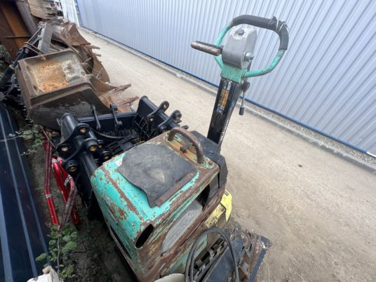 Mikasa Mvh 308 dsz - Vibratory plate: picture 4 Mikasa Mvh 308 dsz - Vibratory plate: picture 4