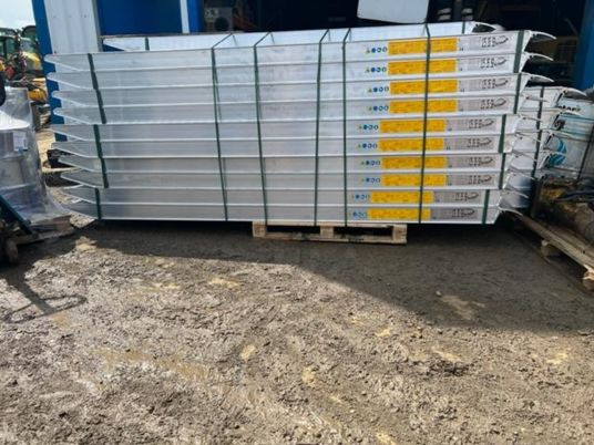 Rampes de chargement Alu - Loading ramp: picture 1 Rampes de chargement Alu - Loading ramp: picture 1