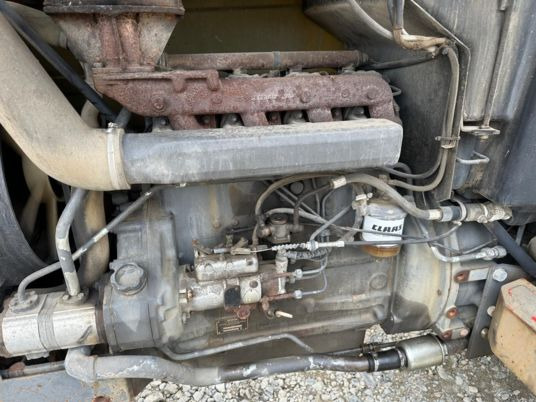 Renault TRACTEUR 75-32 à 9900 € HT - Farm tractor: picture 4 Renault TRACTEUR 75-32 à 9900 € HT - Farm tractor: picture 4