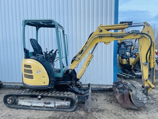 Yanmar VIO33 Canopy - Mini excavator: picture 3 Yanmar VIO33 Canopy - Mini excavator: picture 3