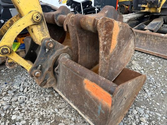 Crawler excavator Yanmar VIO80-1A à 37500 euros HT: picture 8