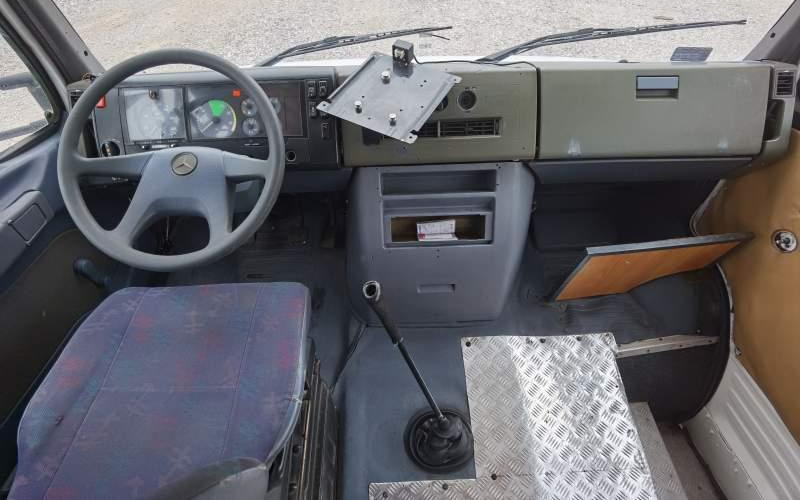 Suburban bus Mercedes-Benz Vario 814D 38+3: picture 7