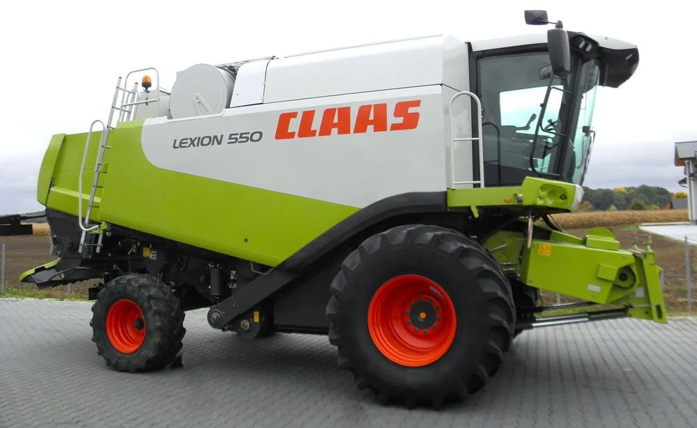 Claas Lexion 550 2005 Rok, heder V750, Najbogatsza Wersja, Nie Malowany, Stan Idealny - Combine harvester: picture 1 Claas Lexion 550 2005 Rok, heder V750, Najbogatsza Wersja, Nie Malowany, Stan Idealny - Combine harvester: picture 1