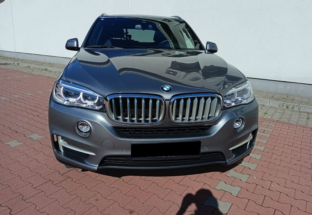 SUV BMW X5: picture 16