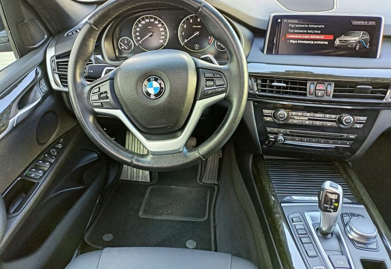 SUV BMW X5: picture 19