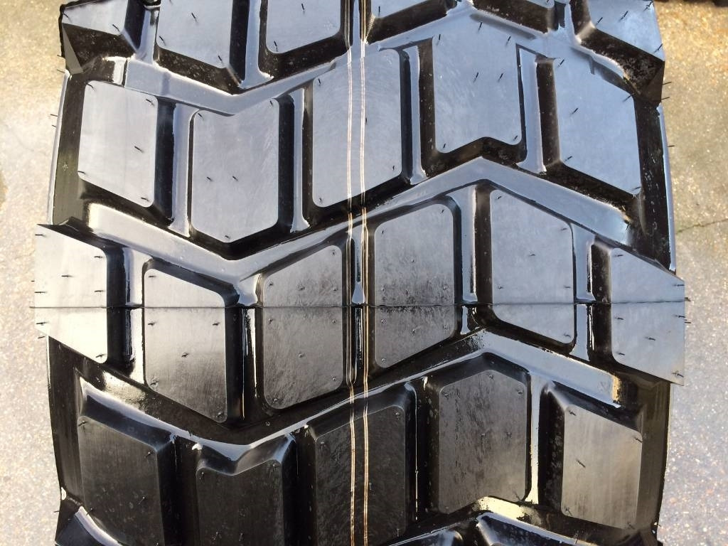 Michelin 525/65R20.5 XS - NEW - Tire for Agricultural machinery: picture 3 Michelin 525/65R20.5 XS - NEW - Tire for Agricultural machinery: picture 3