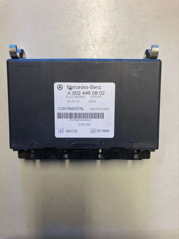 Mercedes-Benz A0024460802 Mercedes CPC FR Steuergerät Actros Citaro A 002 446 08 - Electrical system for Truck: picture 1 Mercedes-Benz A0024460802 Mercedes CPC FR Steuergerät Actros Citaro A 002 446 08 - Electrical system for Truck: picture 1