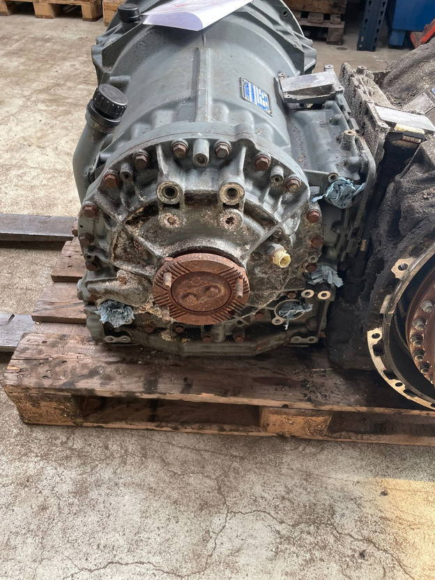 Mercedes-Benz Getriebe ZF 6 AP 1700 B Ecolife 4181070050 6AP1700B Citaro Mercede - Transmission for Bus: picture 2 Mercedes-Benz Getriebe ZF 6 AP 1700 B Ecolife 4181070050 6AP1700B Citaro Mercede - Transmission for Bus: picture 2