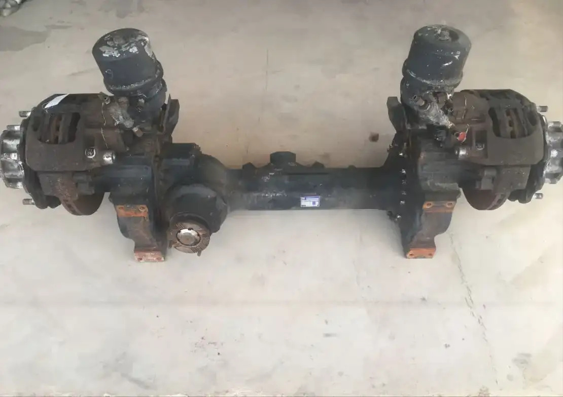 ZF Hinterachse Axis ZF AV132/87 5,27 Mercedes Citaro Setra 4472036059  - Rear axle for Bus: picture 1 ZF Hinterachse Axis ZF AV132/87 5,27 Mercedes Citaro Setra 4472036059  - Rear axle for Bus: picture 1